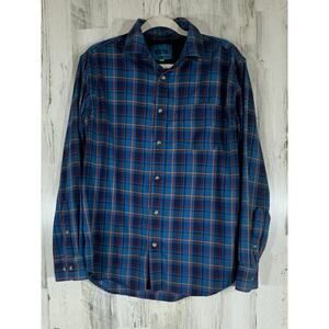 Beta Venturing Mens Button Up Size Medium Blue Plaid Lightweight Flannel Outdoor